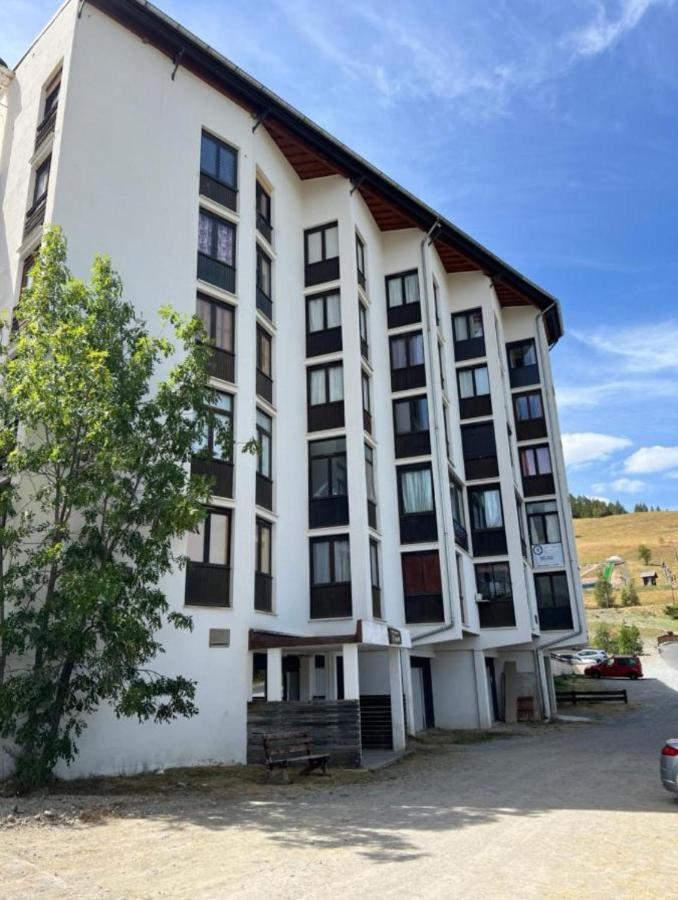 Appartement Pied Des Pistes Super Sauze Enchastrayes Exterior photo